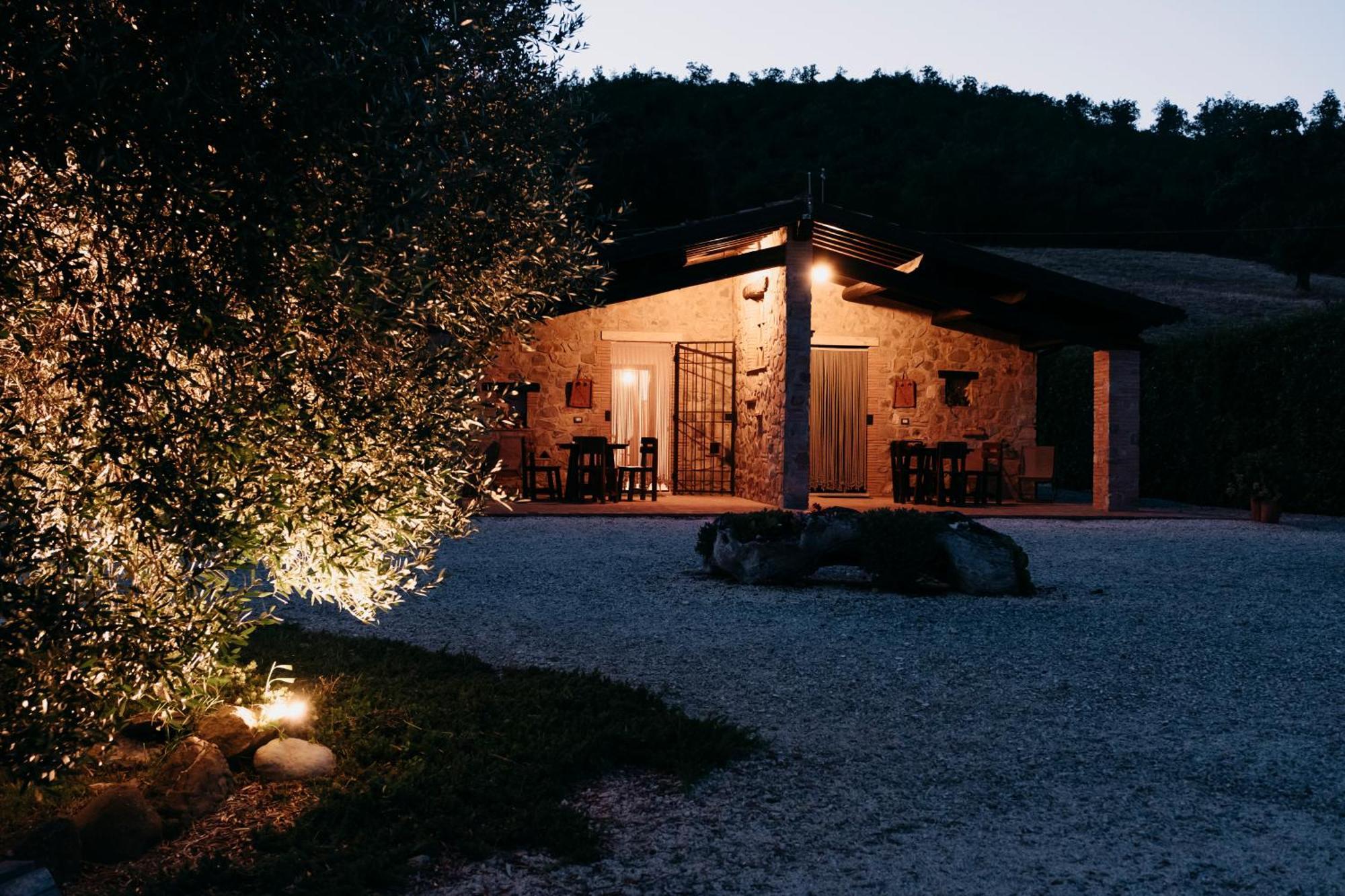 Вилла Poggio Al Vento Манчиано Экстерьер фото
