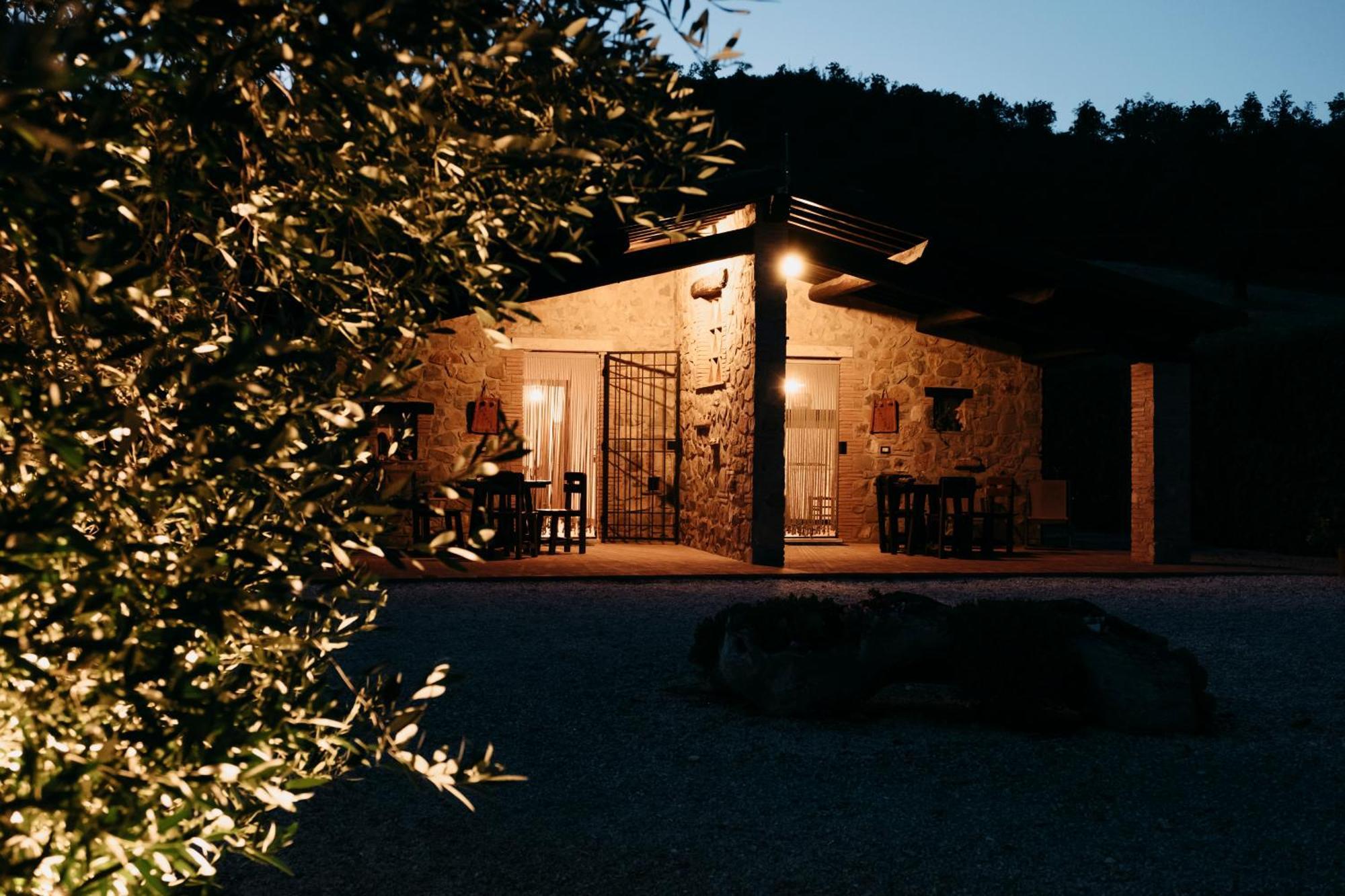Вилла Poggio Al Vento Манчиано Экстерьер фото