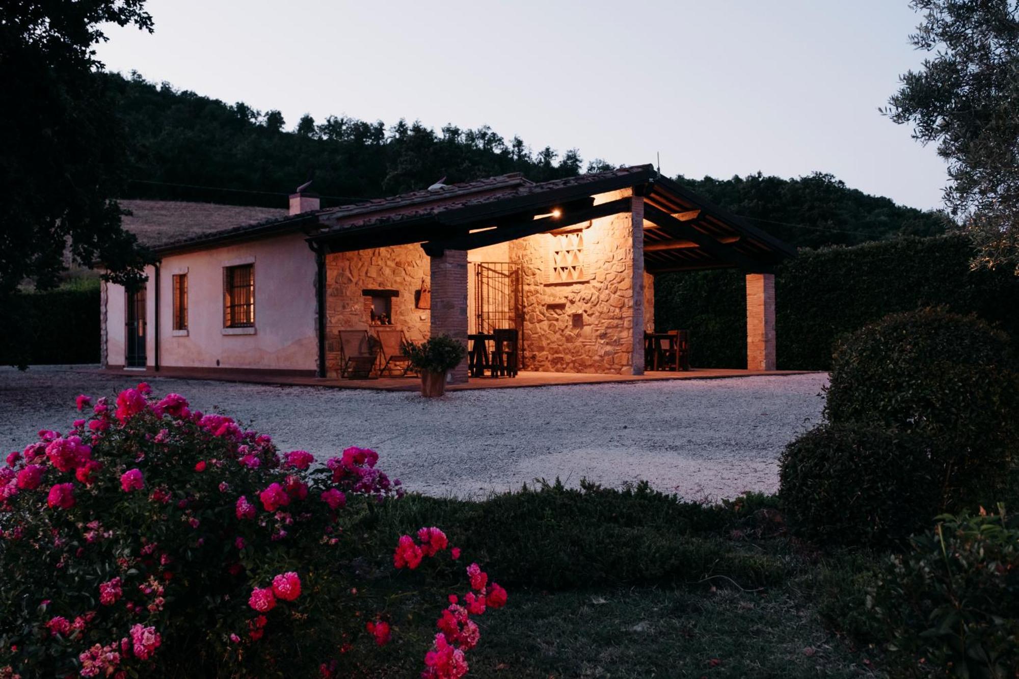 Вилла Poggio Al Vento Манчиано Экстерьер фото